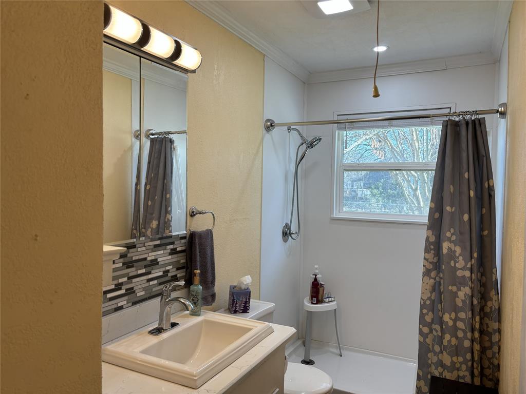 169 Littlefield Drive Property Photo 10