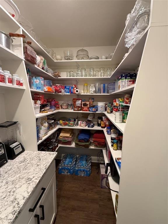 1003 Stone Bridge Street Property Photo 12