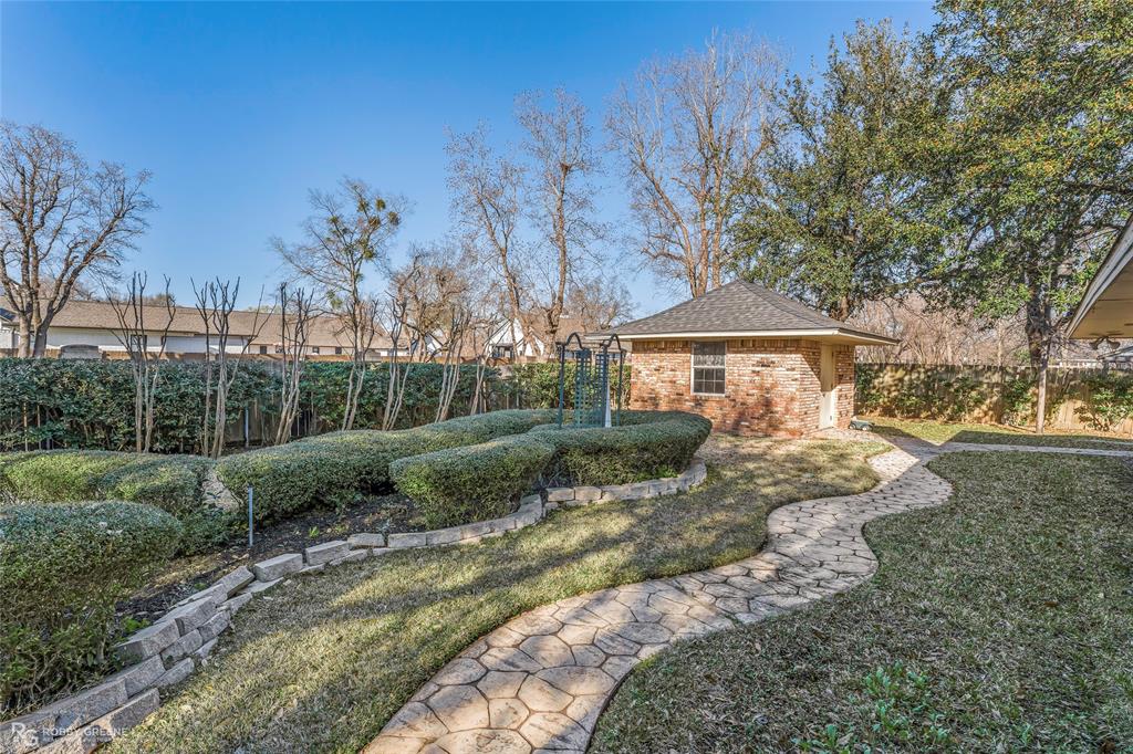 106 Fairmont Drive Property Photo 27