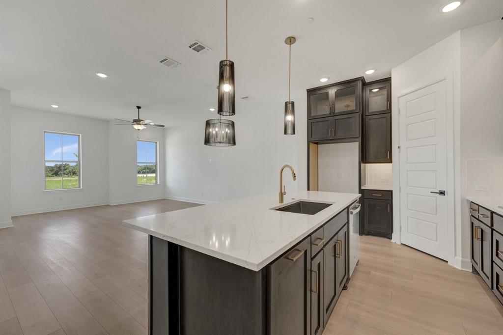 2852 Yampa Drive Property Photo 8