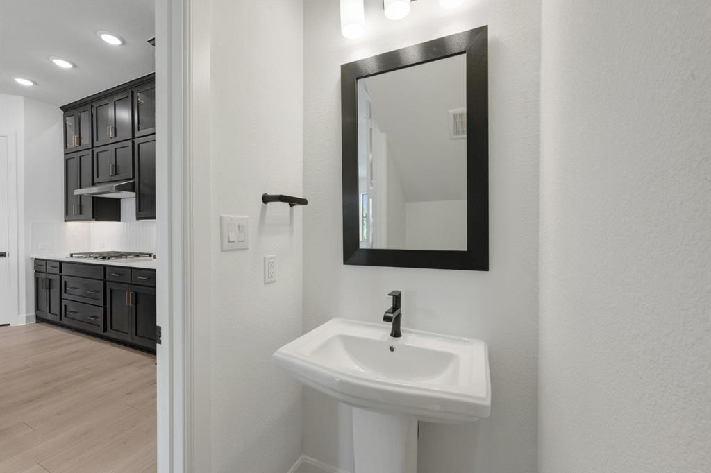 2852 Yampa Drive Property Photo 13