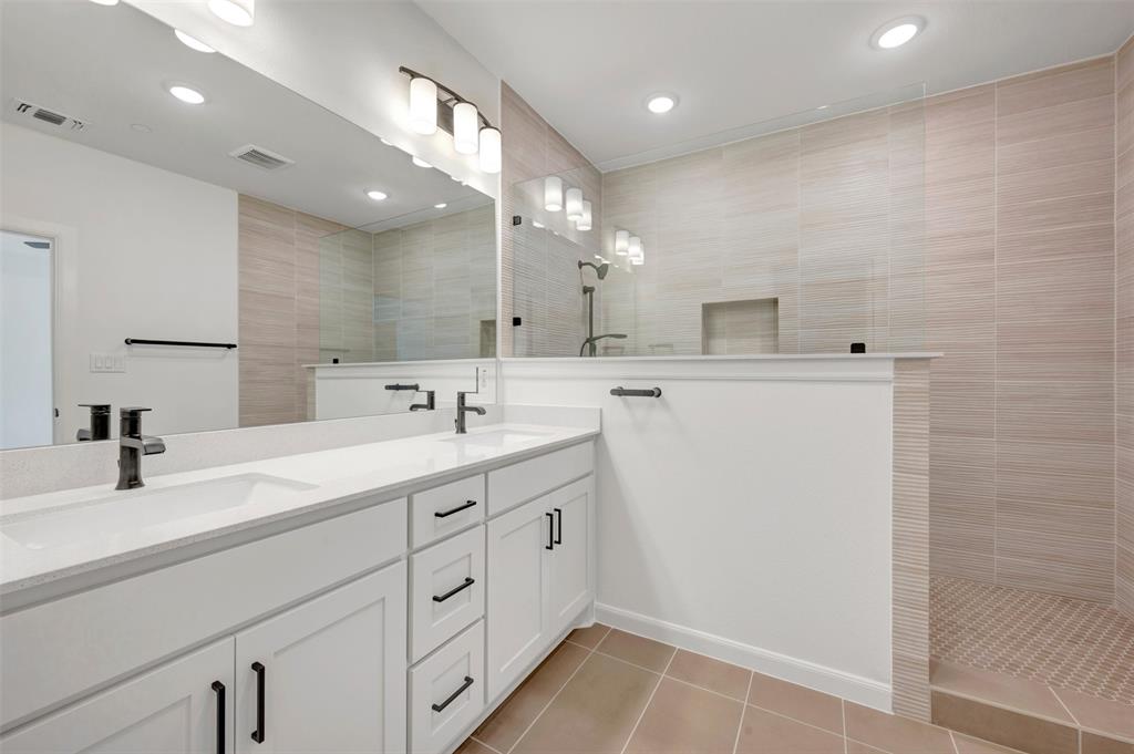 2860 Yampa Drive Property Photo 28