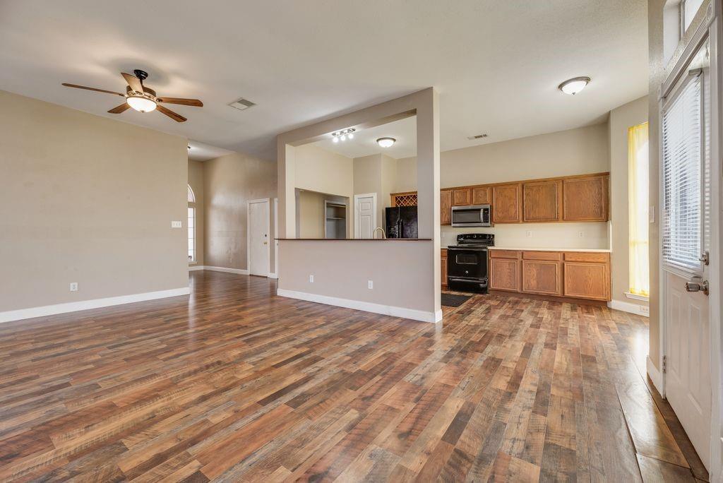 313 Winter Park Property Photo 12