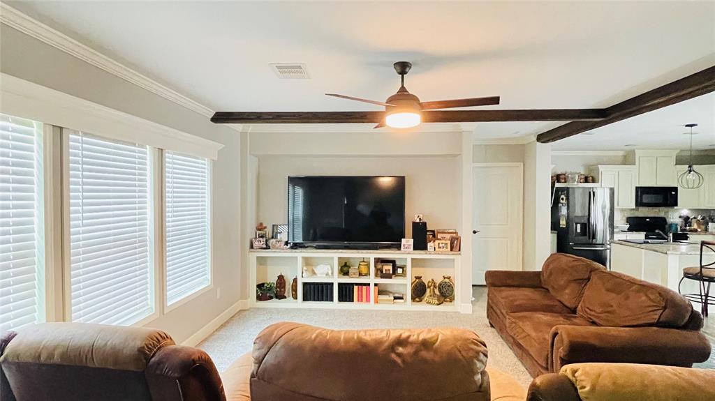 8394 Lake Road Property Photo 4