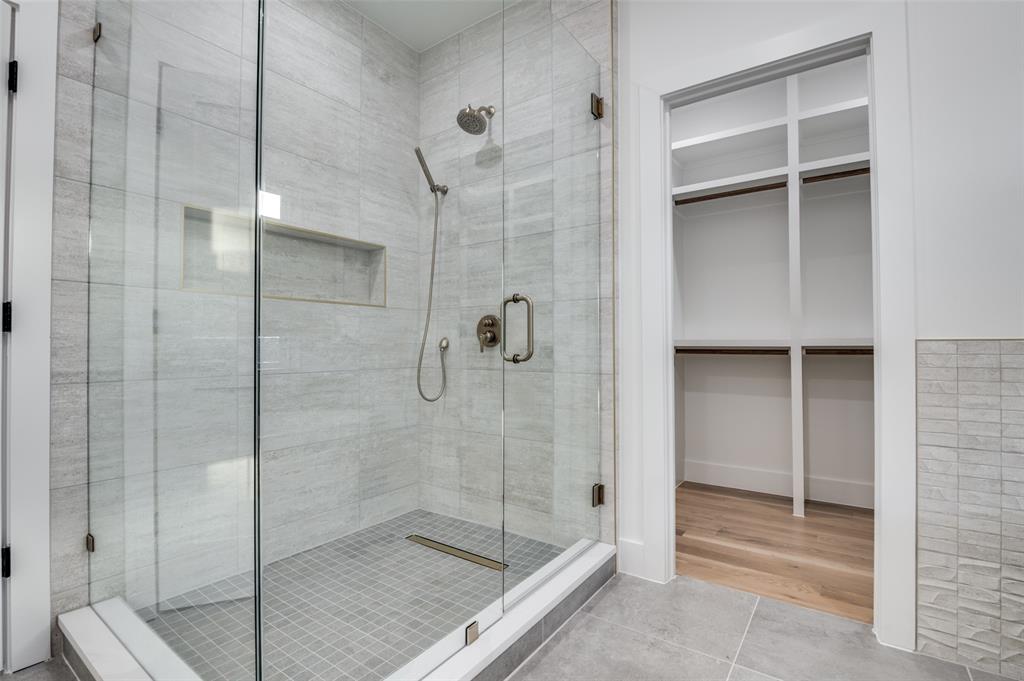 514 S Glasgow Drive Property Photo 18