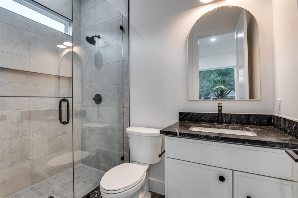 514 S Glasgow Drive Property Photo 29