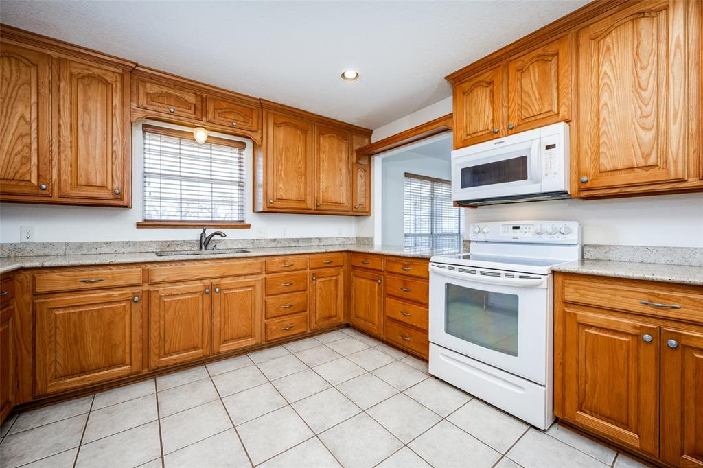 483 Pr 169 Property Photo 16
