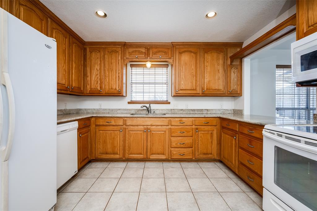 483 Pr 169 Property Photo 17