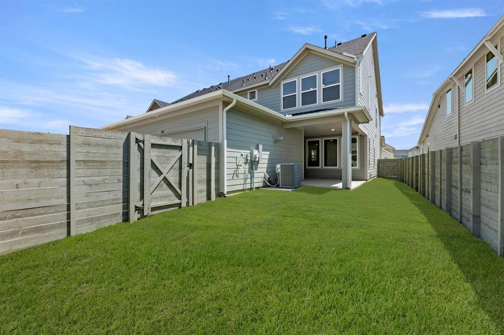 1405 Laurel Lane Property Photo 4