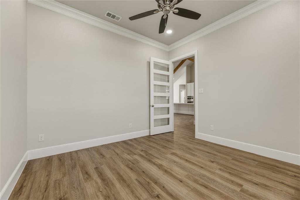 8400 Stallion Drive Property Photo 7