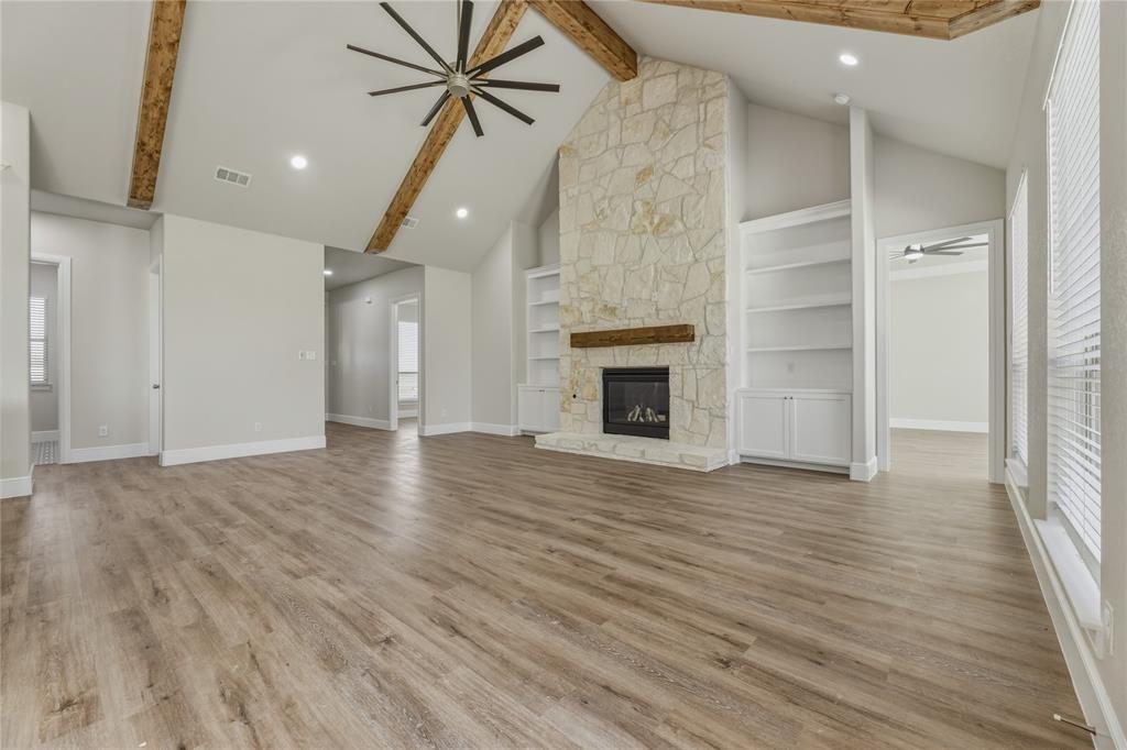 8400 Stallion Drive Property Photo 10
