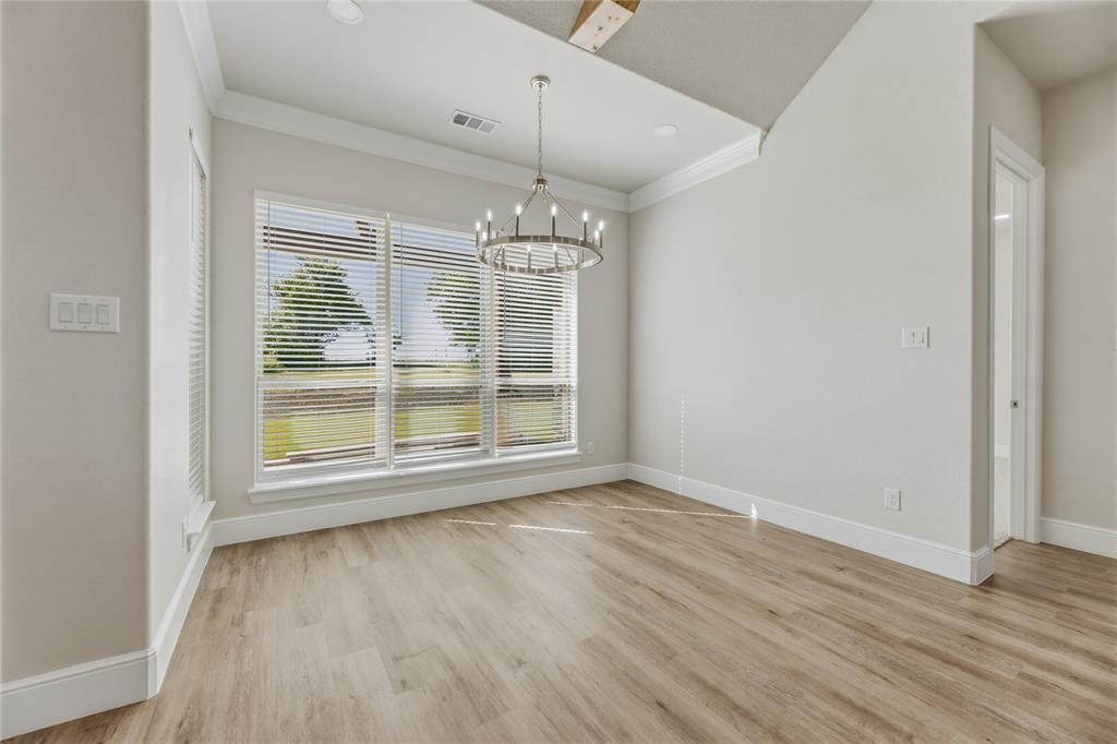 8400 Stallion Drive Property Photo 17