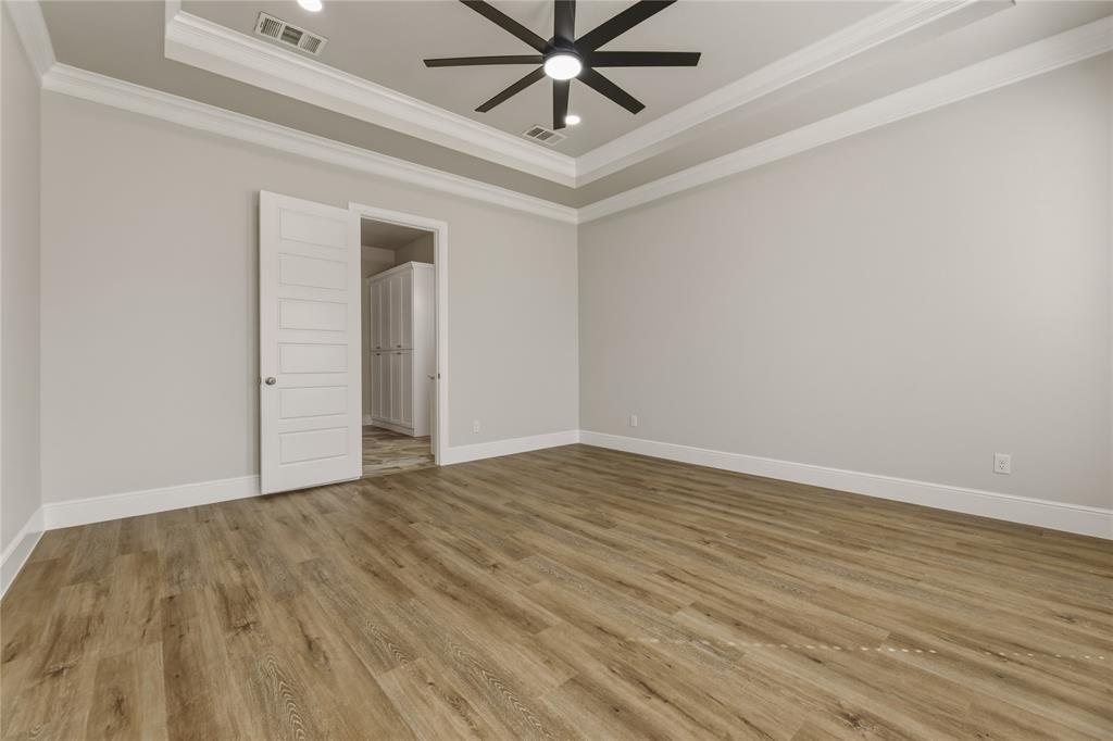 8400 Stallion Drive Property Photo 28