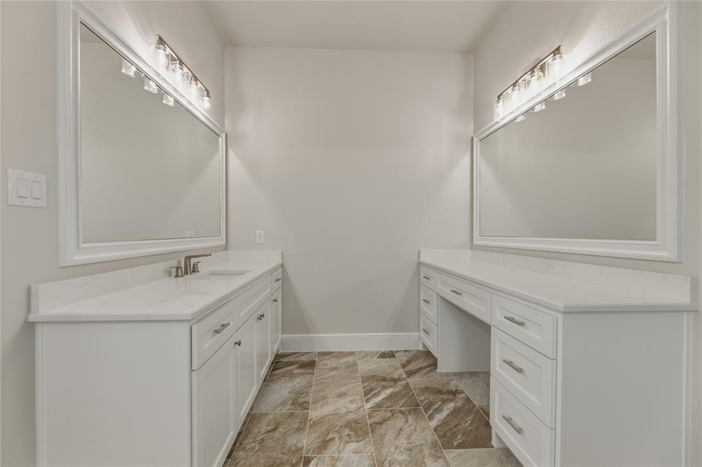 8400 Stallion Drive Property Photo 29