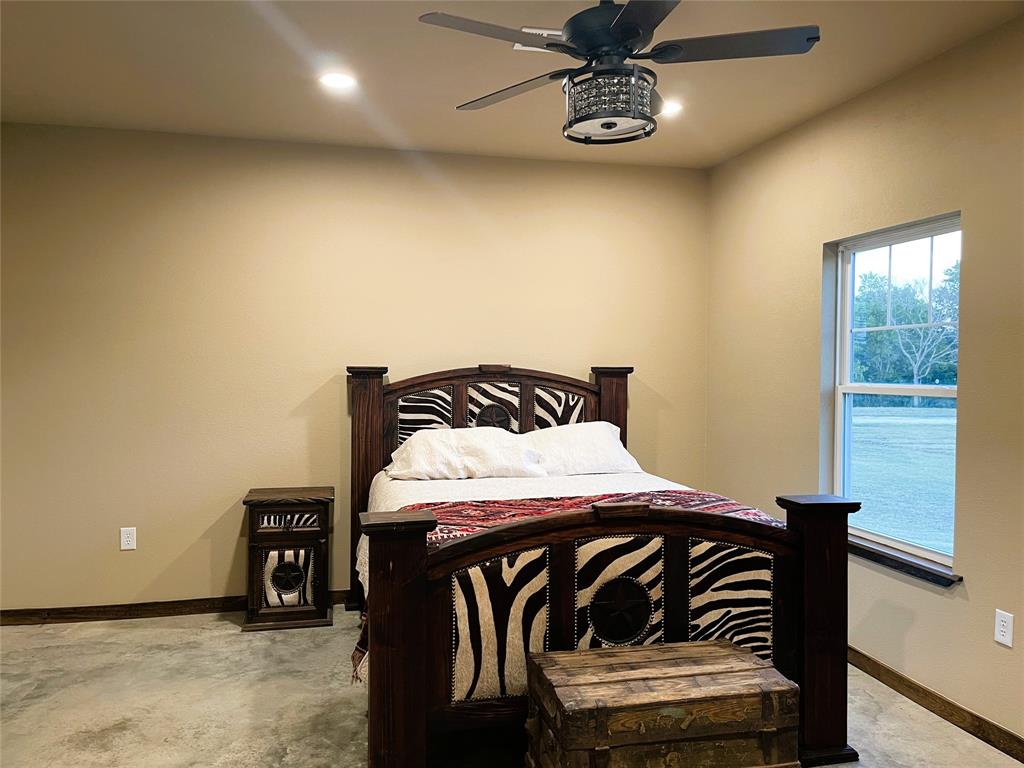 218 Fm 80 Property Photo 32