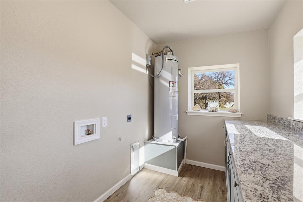 2808 Sky Harbour Drive Property Photo 10