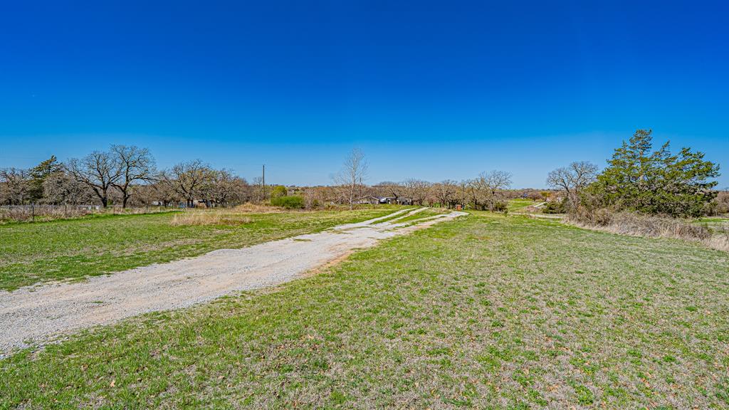 178 County Road 4372 Property Photo 23
