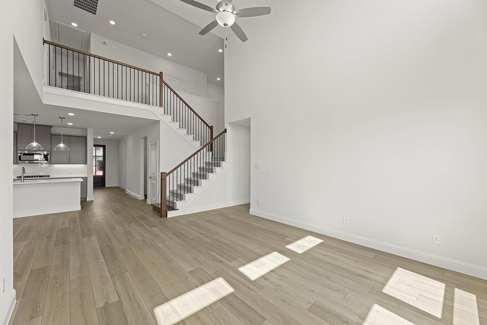 17245 Oxborough Drive Property Photo 18