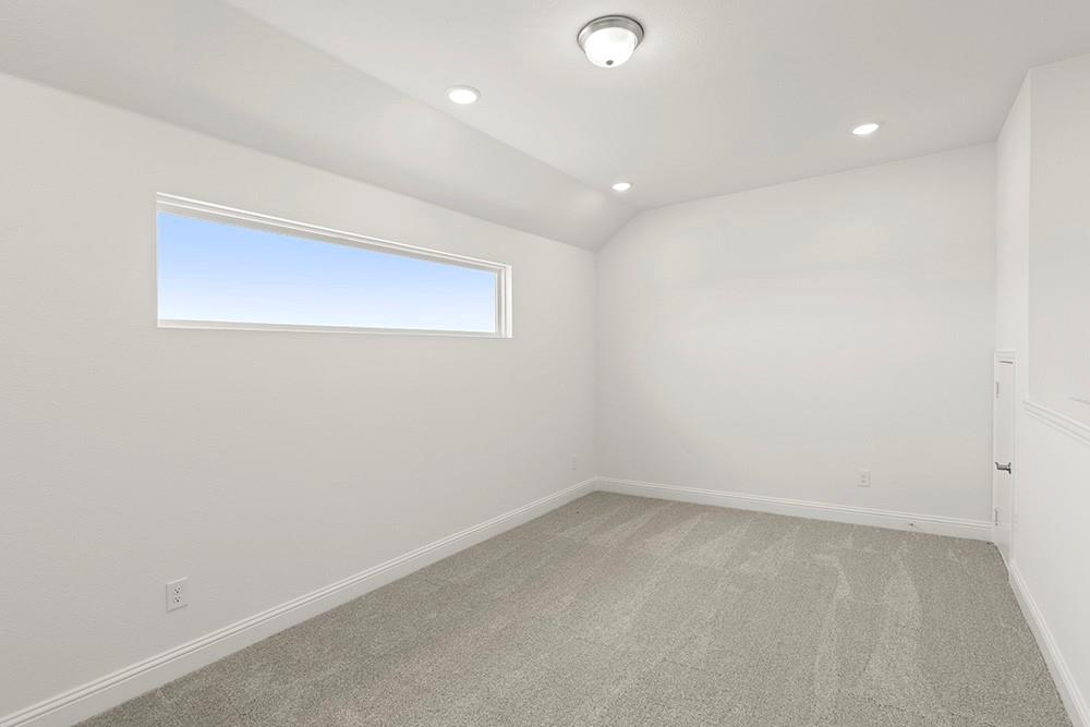 17245 Oxborough Drive Property Photo 30