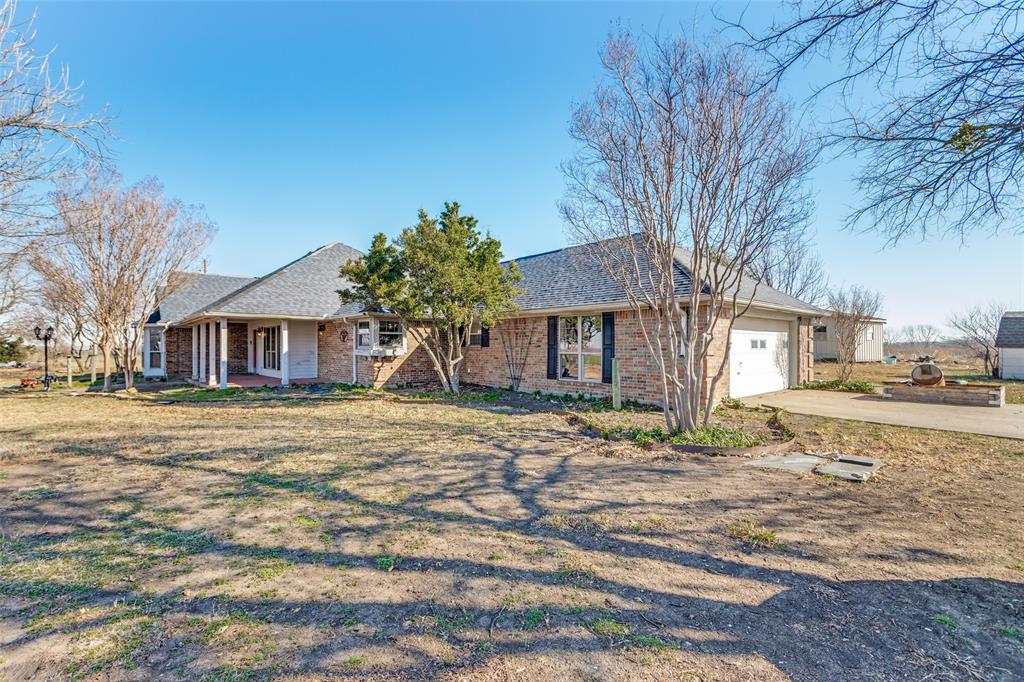 453 County Road 371 Property Photo 5