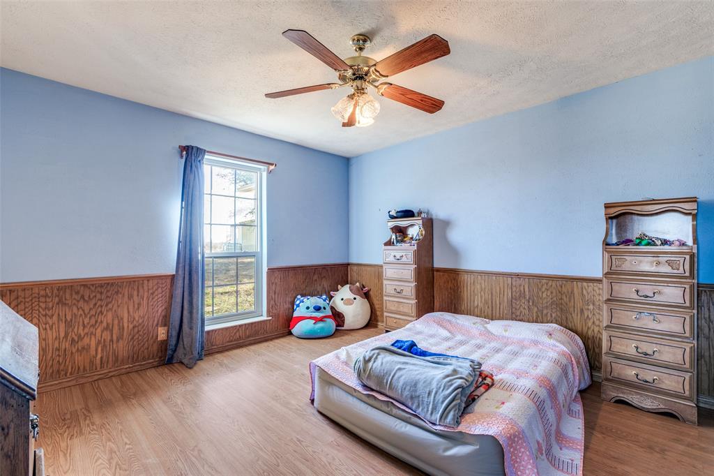 453 County Road 371 Property Photo 22