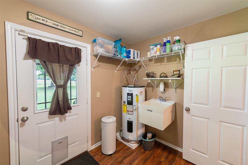 6888 Fm 2888 Property Photo 23