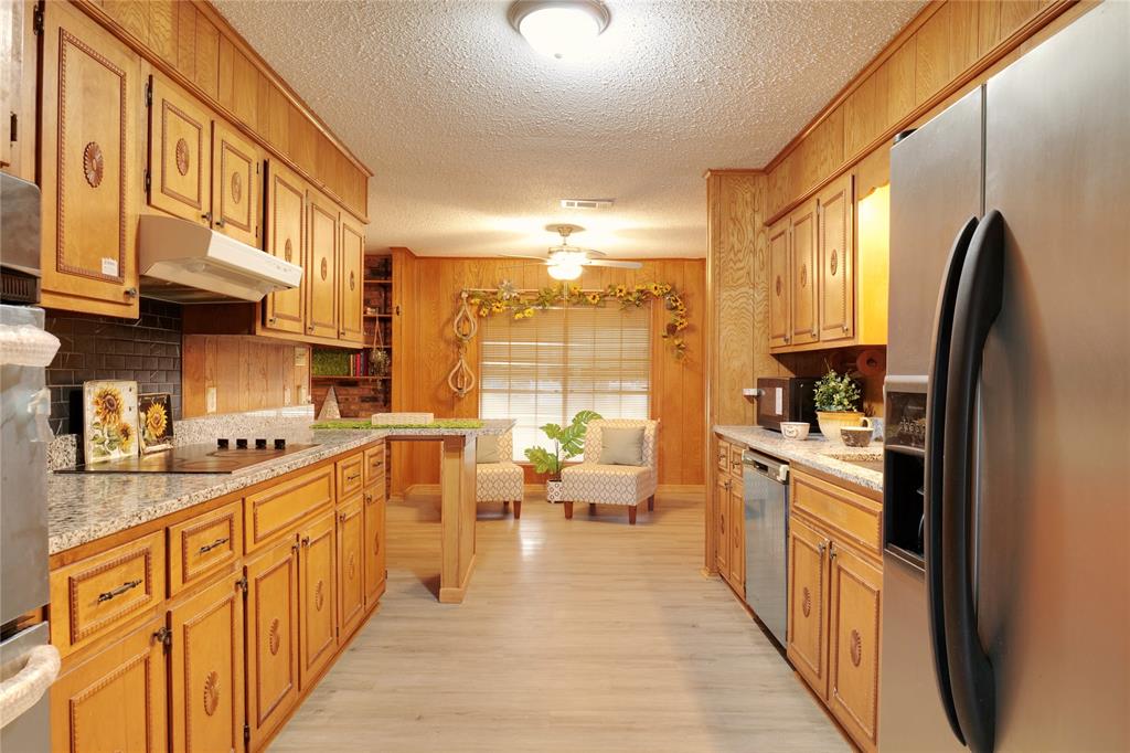 501 Como Street Property Photo 5