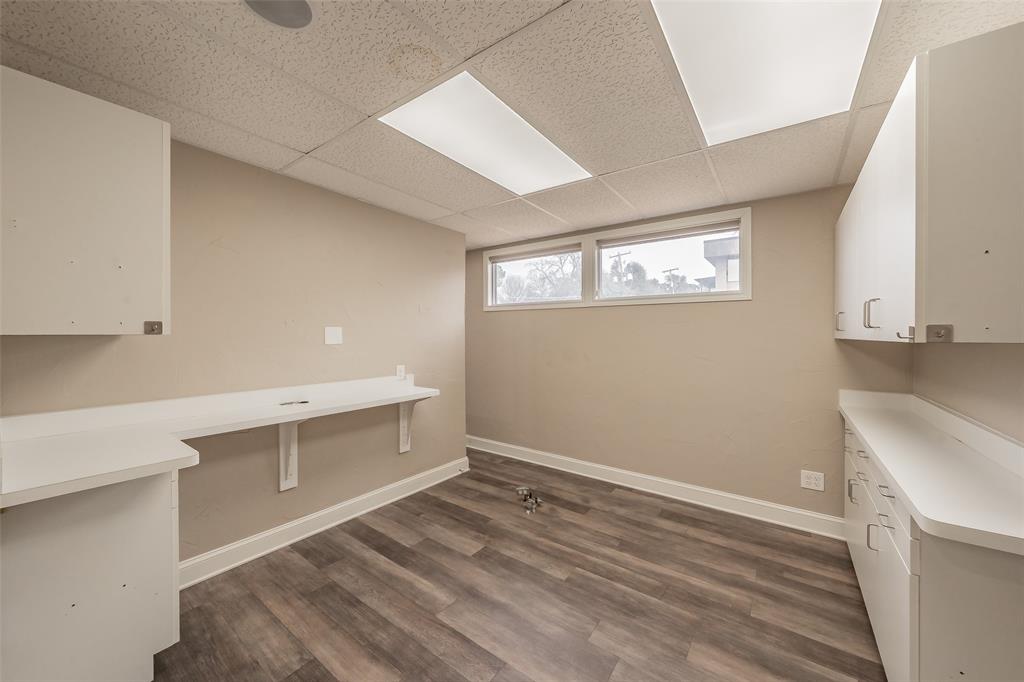 1009 W Mitchell Street Property Photo 16