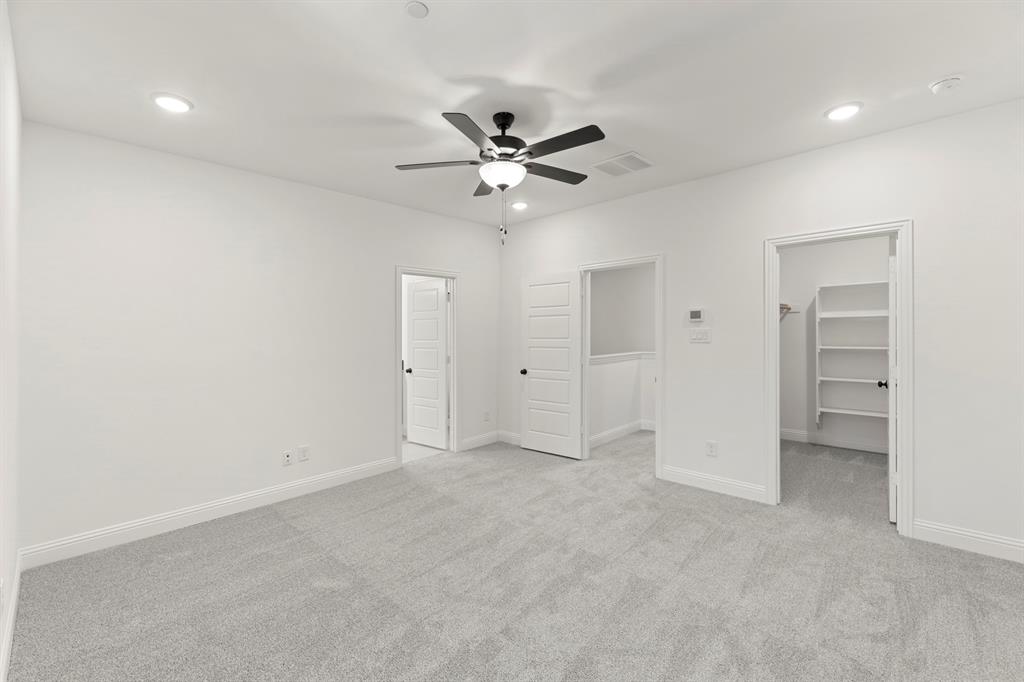 2522 Campden Mews Property Photo 22