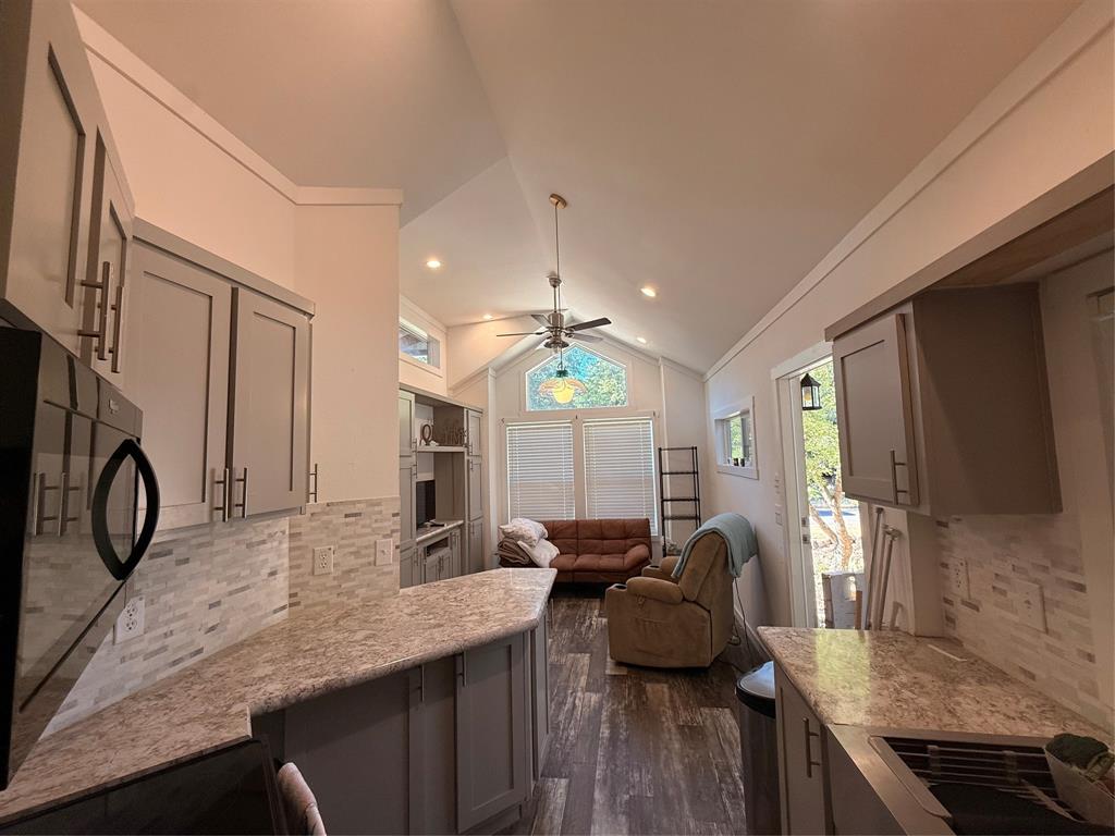 6435 N Fm 17 Lots 34-39 Property Photo 7