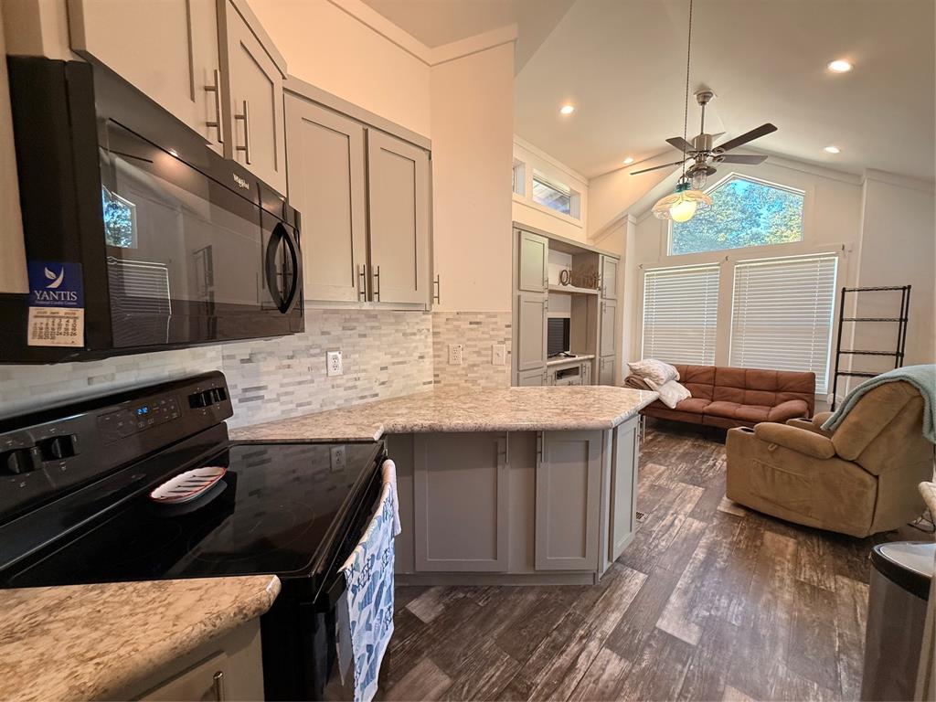 6435 N Fm 17 Lots 34-39 Property Photo 9
