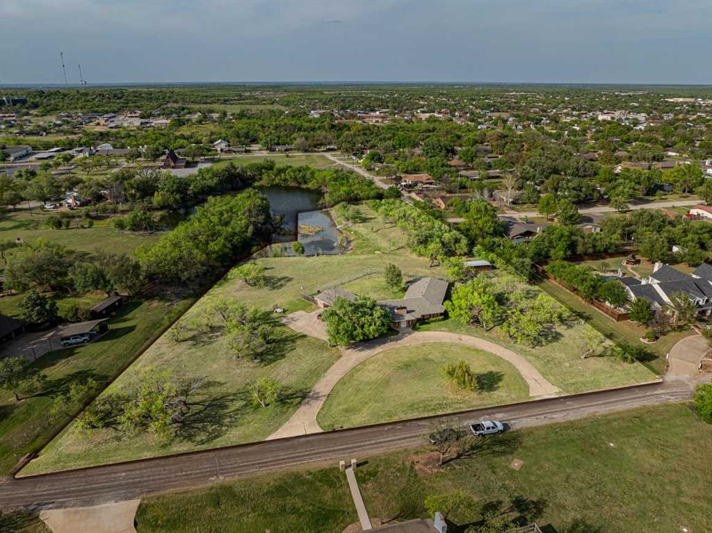 4 Chaparral Lane Property Photo 6