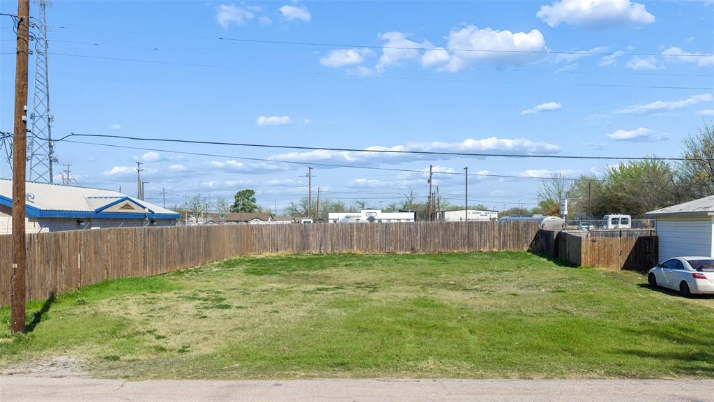 2309 Johnson Road Property Photo 1