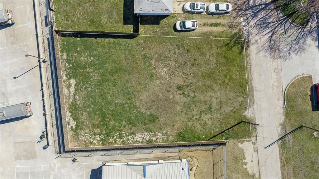 2309 Johnson Road Property Photo 3