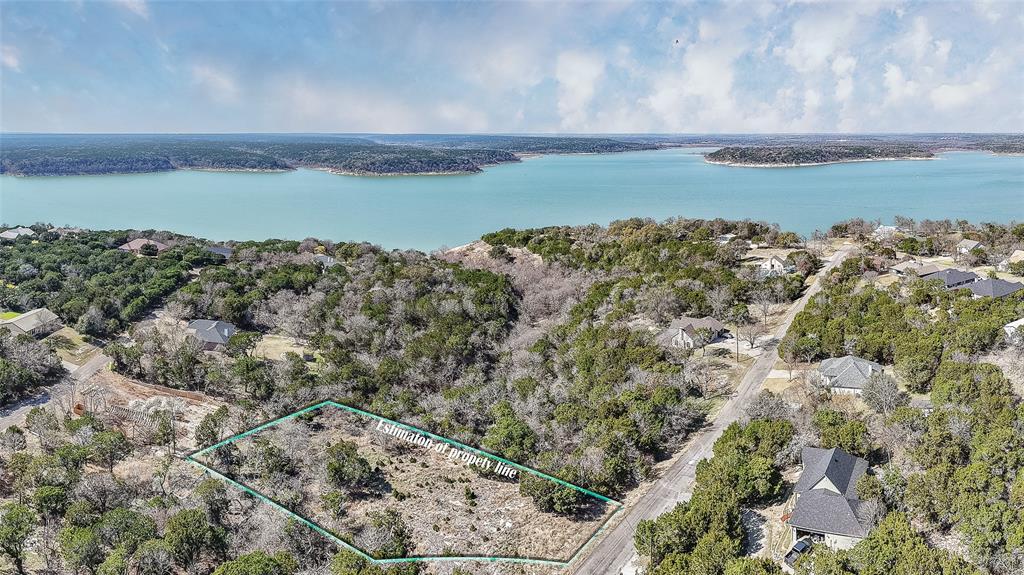 16089 Charlya Drive Property Photo 3