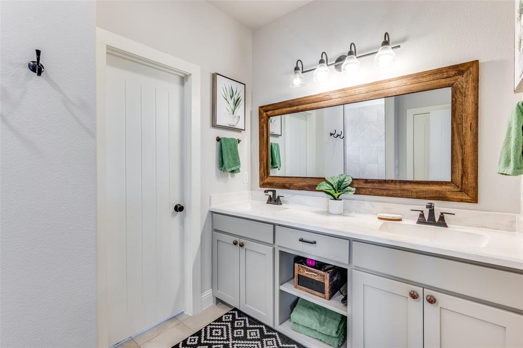 6200 Mcnatt Road Property Photo 15