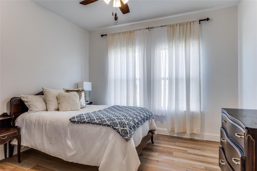 250 Alondrita Street Property Photo 17