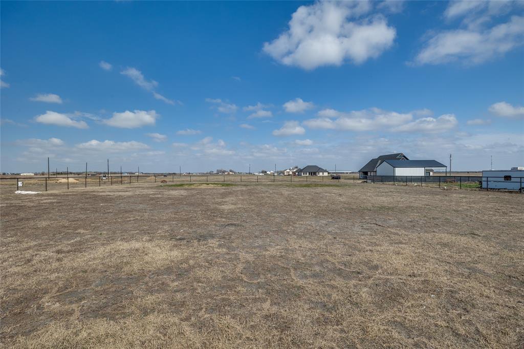 250 Alondrita Street Property Photo 21