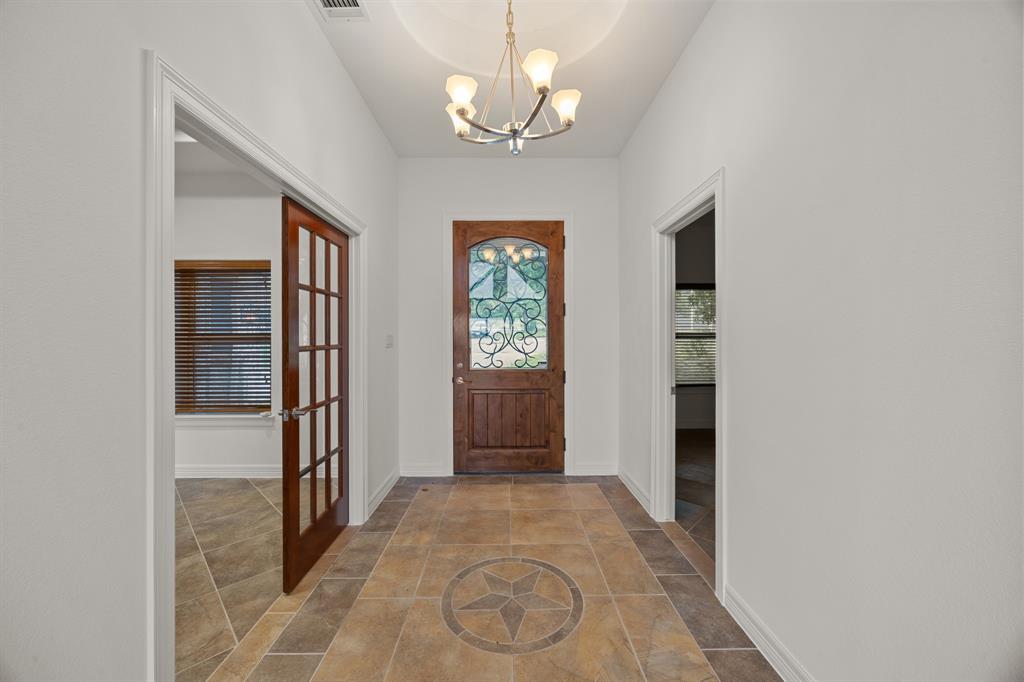 18302 Austin Boulevard Property Photo 3