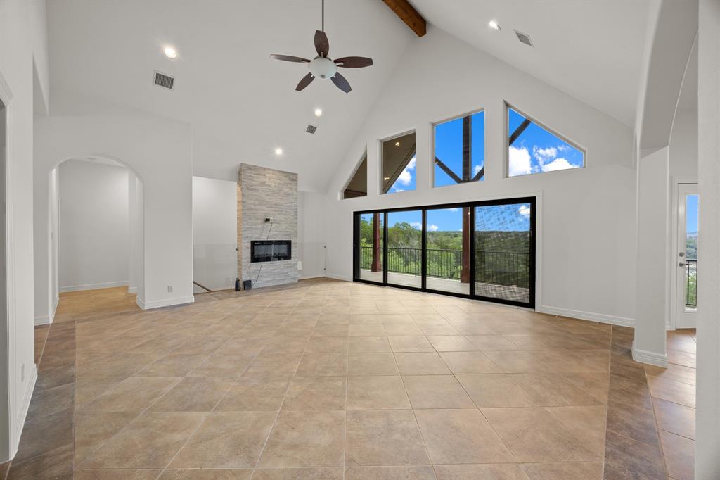 18302 Austin Boulevard Property Photo 4