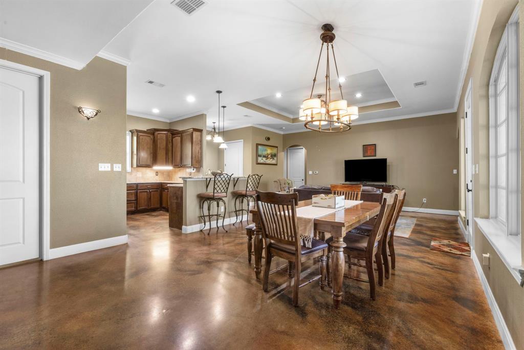 139 Saddlewood Property Photo 11