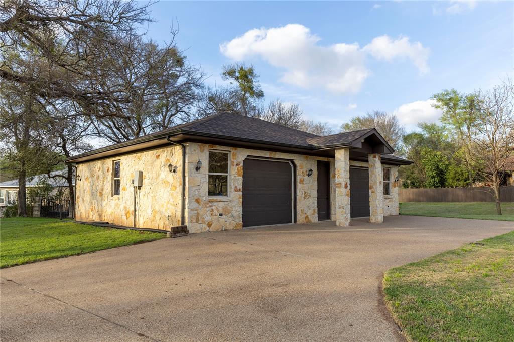 139 Saddlewood Property Photo 32