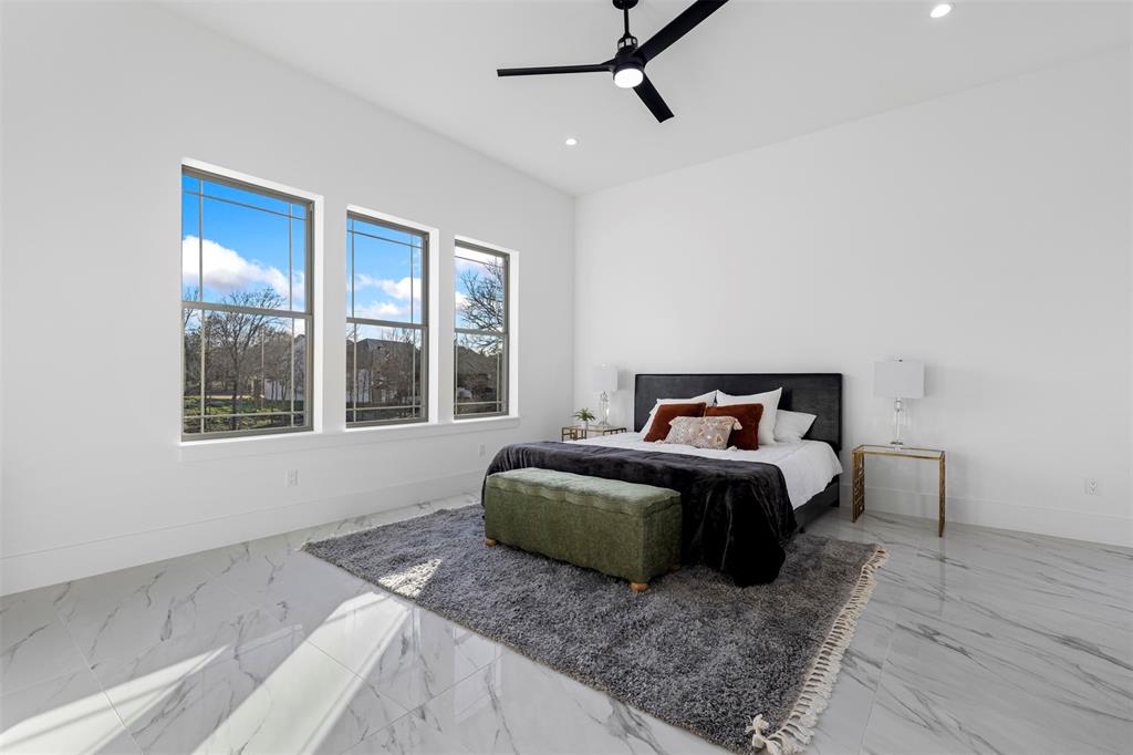 1022 Bow Street Property Photo 20