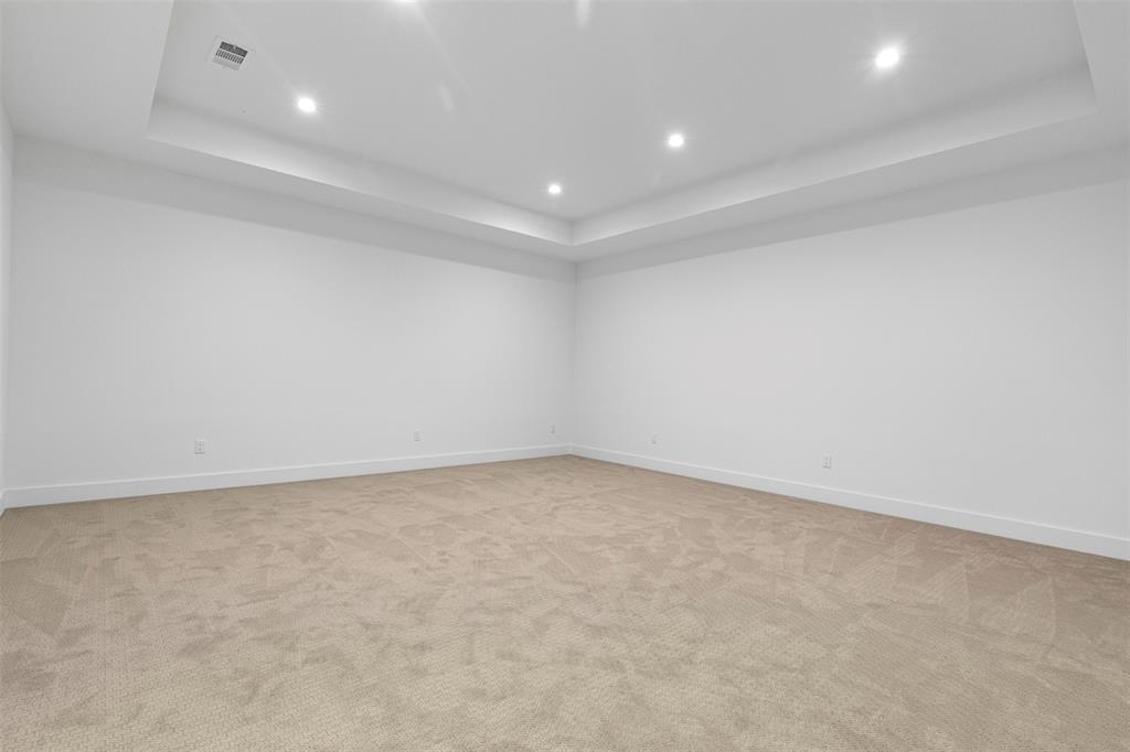 1022 Bow Street Property Photo 28