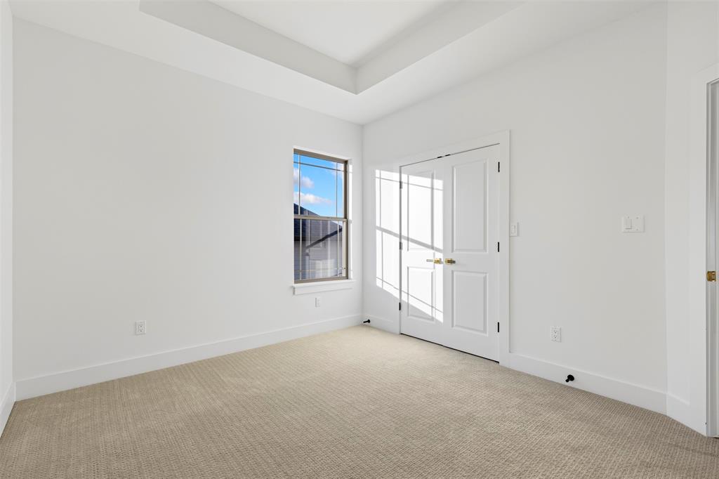 1022 Bow Street Property Photo 35