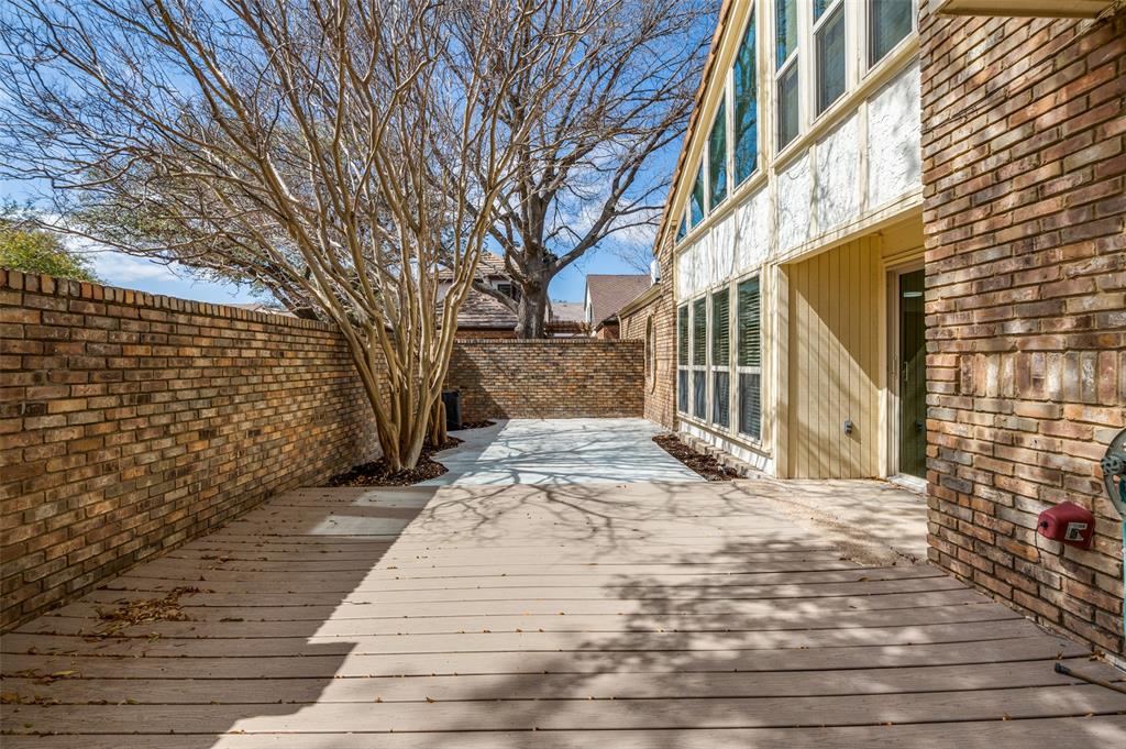 17079 Upper Bay Road Property Photo 18