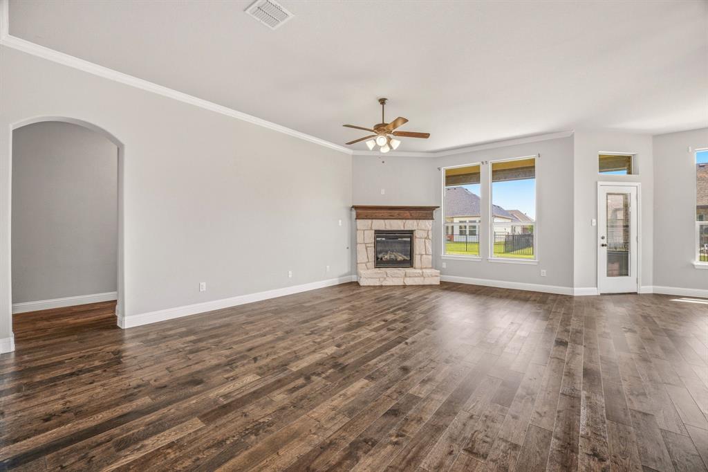 1038 Mickelson Drive Property Photo 10