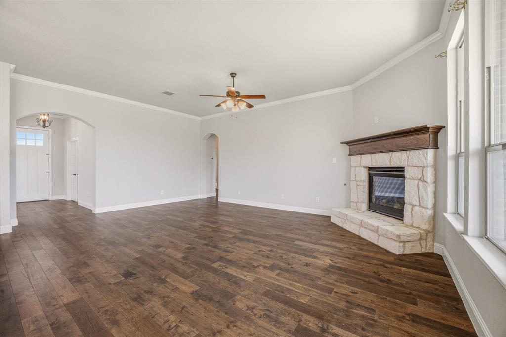 1038 Mickelson Drive Property Photo 11