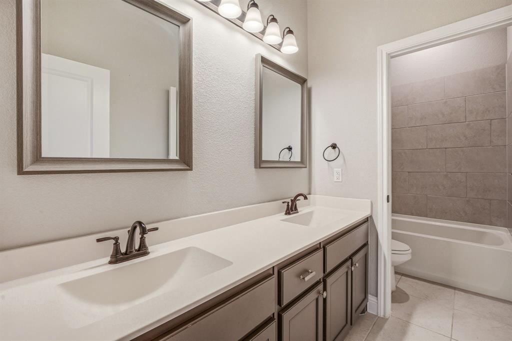 1038 Mickelson Drive Property Photo 18