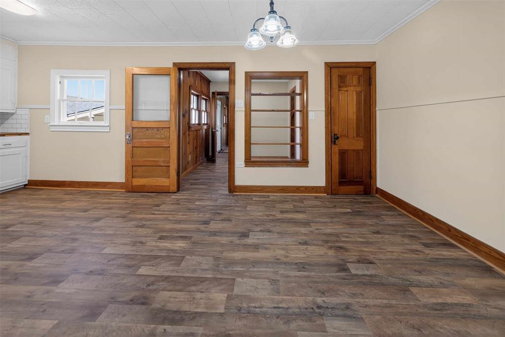 404 Rogers Avenue Property Photo 14
